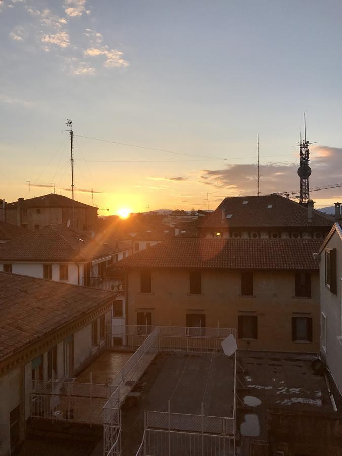 مبيت وإفطار تريفيزو San Vito Loft المظهر الخارجي الصورة